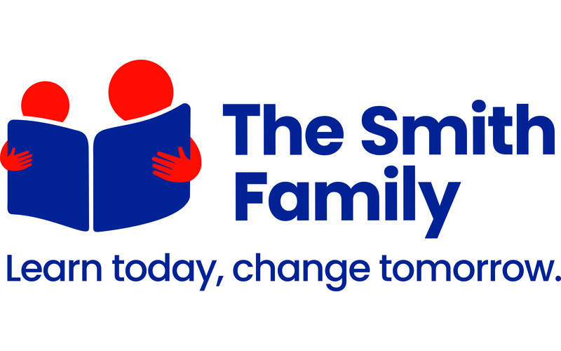 The Smith Family logo